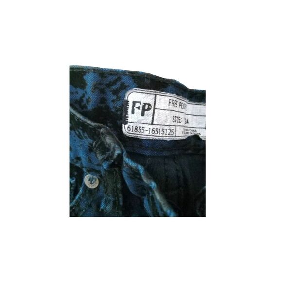 Free People Brocade Flocked Skinny Indigo Blue Floral Jeans Size 24 - Picture 9 of 11